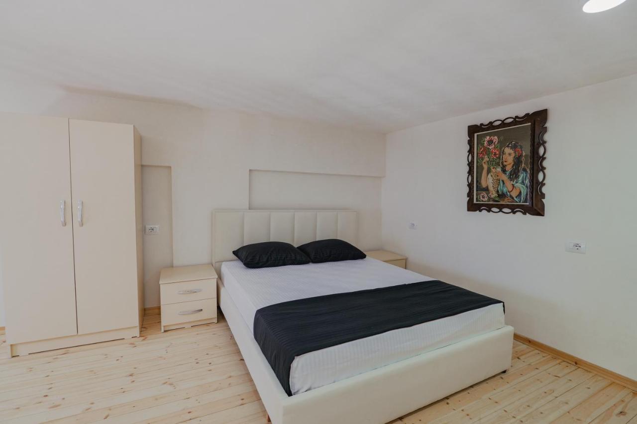 Vila Francesko Ksamil Ngoại thất bức ảnh